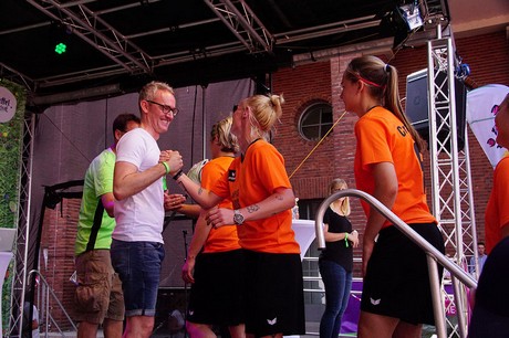 Com Together Cup